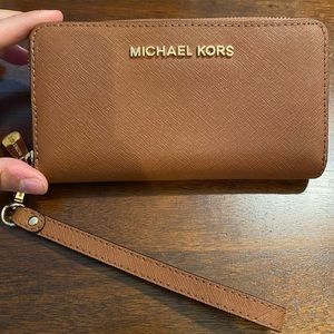 Michael Kors Wristlet